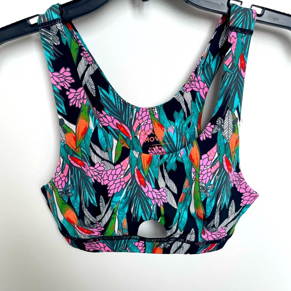 MinkPink Move 💕Workout Bra